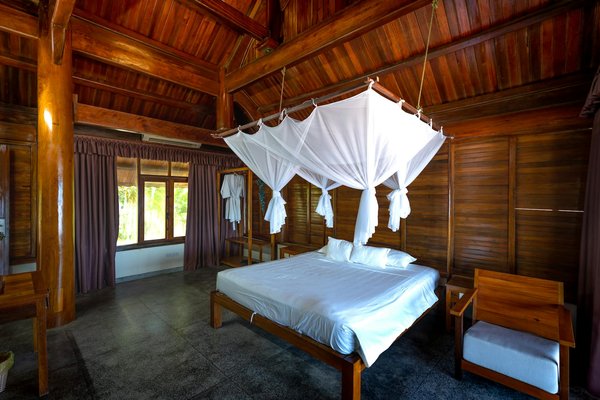 Discover Dorset's Scenic Coastal Walks: Your Ultimate Guide to Unforgettable Ocean Views